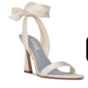 NEW nine west ankle wrap heels